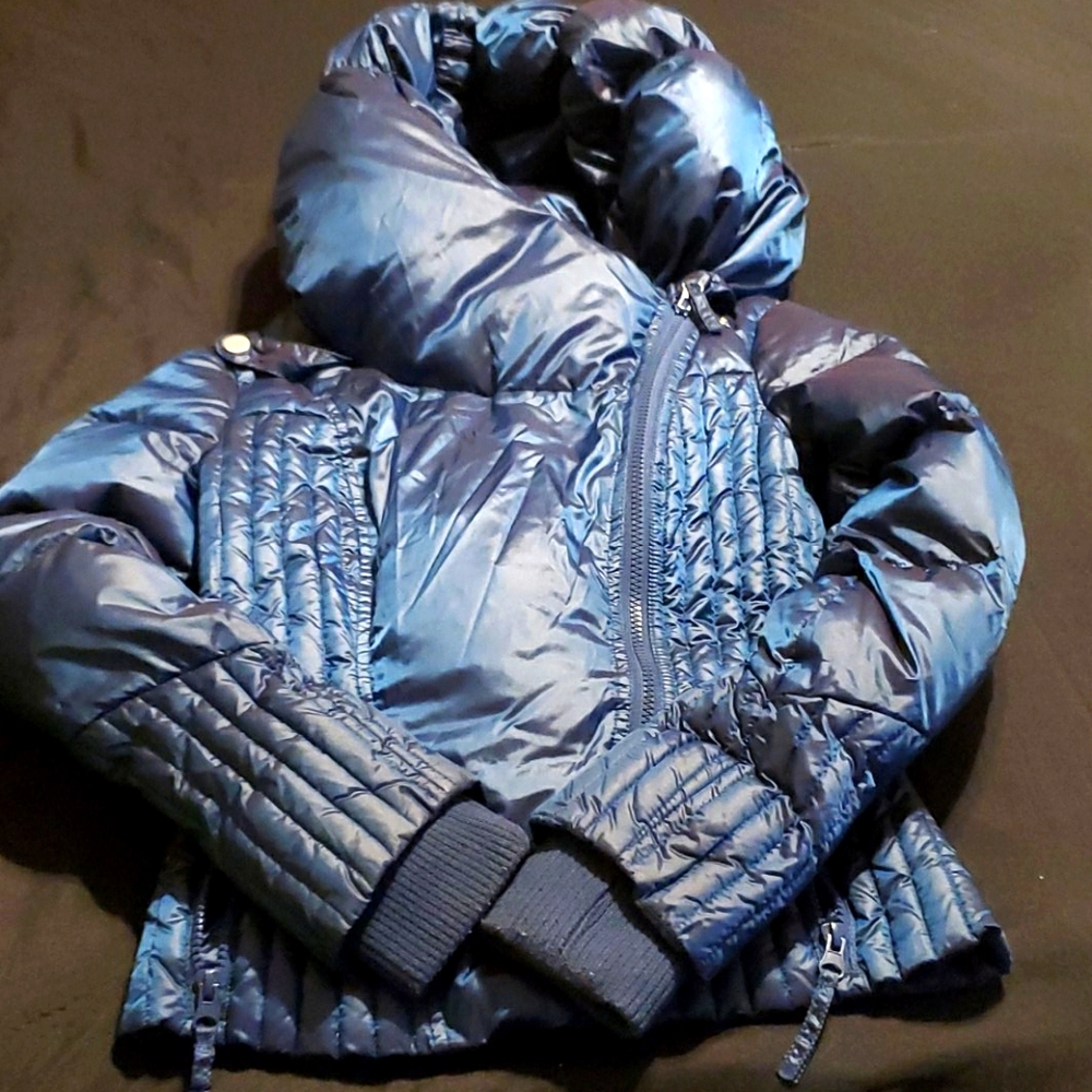 Very cute Bebe Jacket